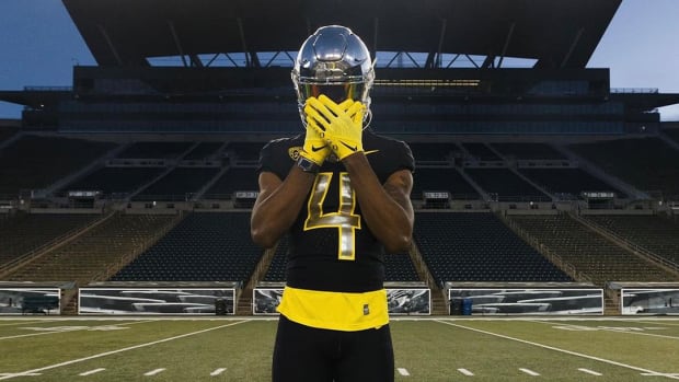 Dallas Wilson Black Uniform